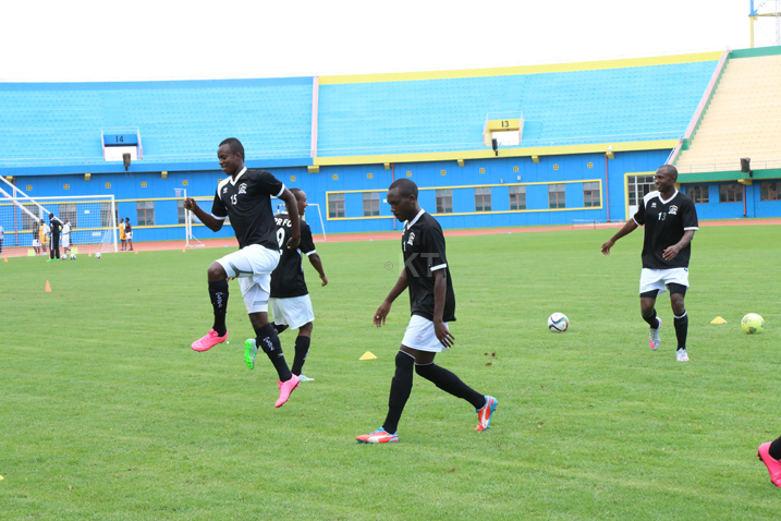 Baritoreza ku kibuga bazakiniraho kuri uyu wa Gatandatu