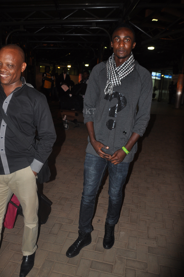 Ni gutya yari yambaye ..