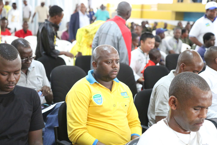 Claude Muhawenimana, Perezida w'abafana ba Rayon Sports na Fan Club y'Amavubi