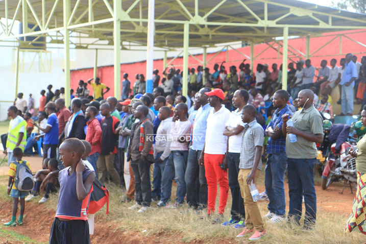 ABafana bari benshi baje kureba Rayon Sports ndetse n'abo bakinnyi yageragezaga