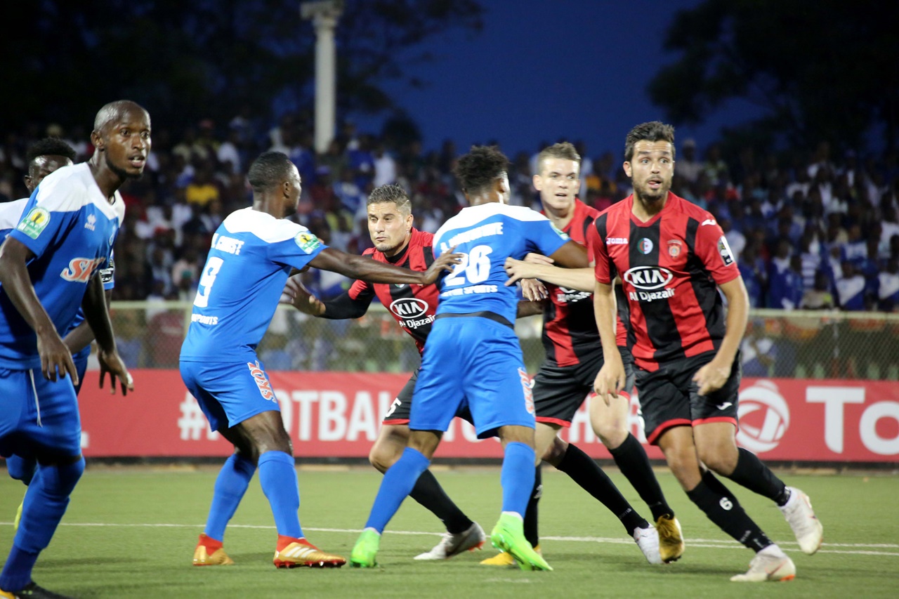 Abakinnyi ba Rayon Sports bihagazeho ariko bigeze aho biranga baratsindwa