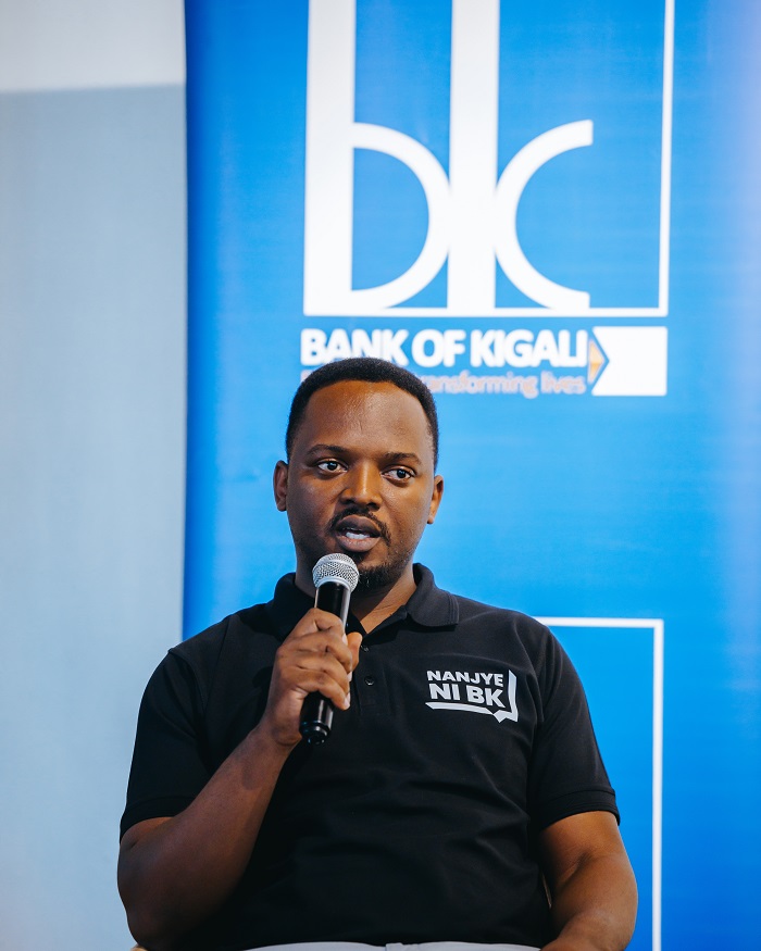 Paul Sinanga, avuga ko bifuza kandi bashaka gukorana n'abahanzi n'abanyabugeni hagamijwe kubafasha kwiteza imbere