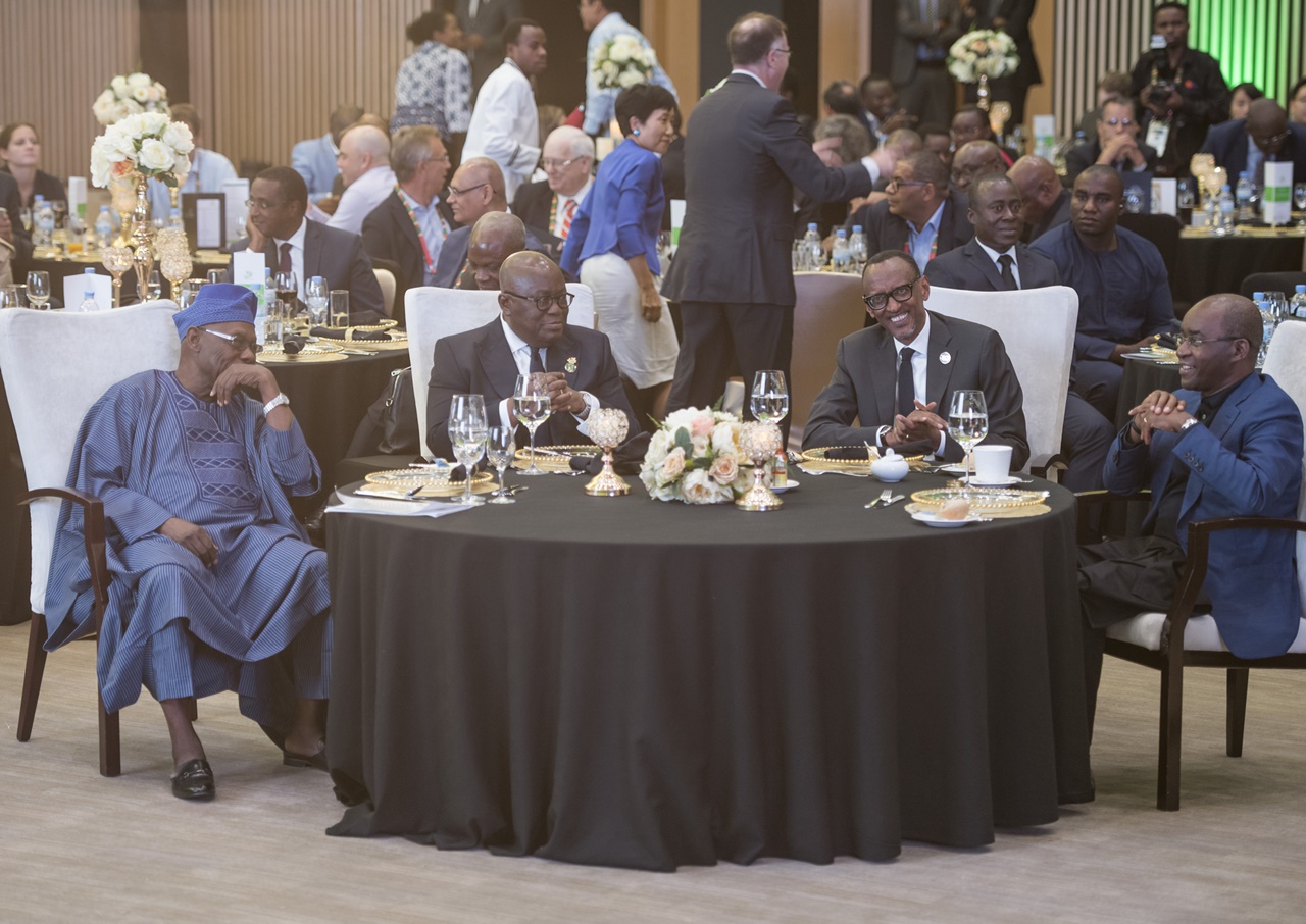 Perezida Kagame aganira n