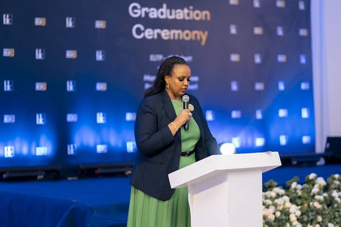 Umuyobozi Mukuru ushinzwe abakozi n'ibijyanye n'imyitwarire n'umuco muri BK, Flora Nsinga