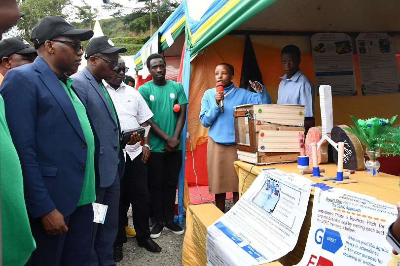 N'urubyiruko ruhabwa umwanya wo kugaragaza ibyo rukora rwafashijwemo n'Abafatanyabikorwa 