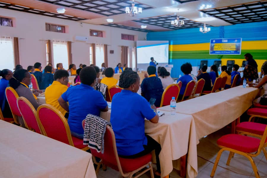 Abanyamuryango ba Soroptimist mu Rwanda basabwe kuba umusemburo wo gukemura ibibazo byugarije Umuryango 