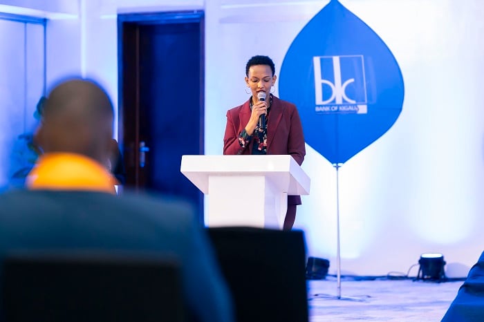 Umuyobozi ushinzwe abakozi Mami F. Said, akaba n'uwateguye akanahagararira amahugurwa