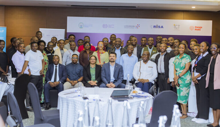 Ibigo bitandukanye byiyemeje gufasha urubyiruko kuva mu bushomeri binyuze mu ikoranabuhanga