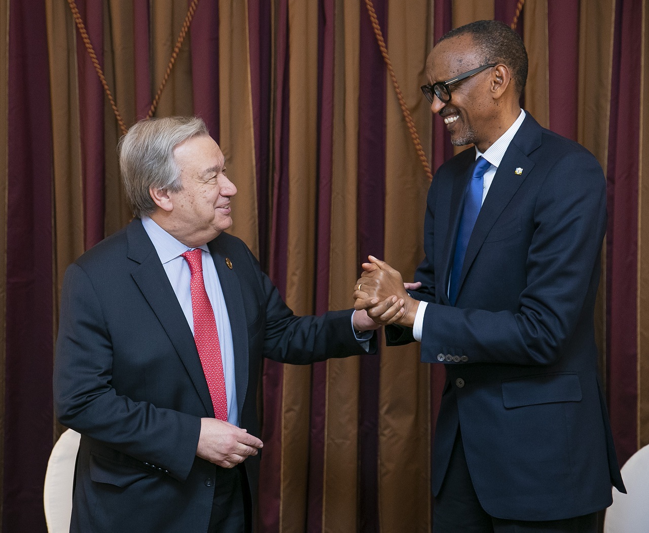 Perezida Kagame na Perezida Sisi umusimbuye ku buyobozi bwa AU 