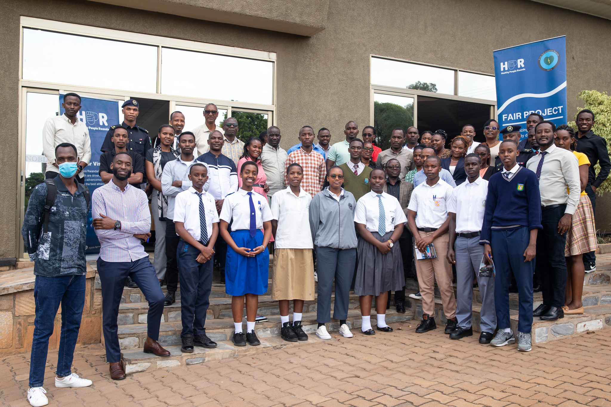 Bamwe mu bagize inzego zifite aho zihuriye no kurwanya impanuka baganiriye ku buryo barwanya impanuka zibera mu muhanda 