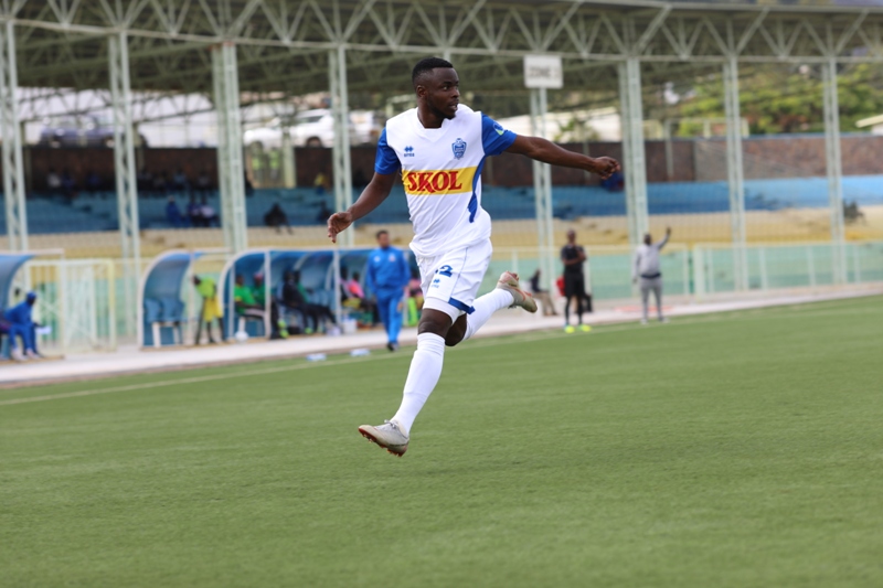 Mugisha Gilbert yahushije uburyo bwashoboraga kuvamo igitego mu gice cya mbere