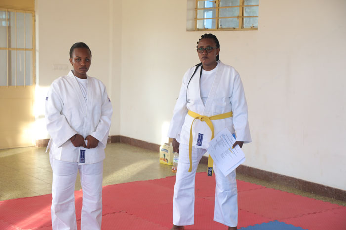 Barakangurira abagore gutinyuka uyu mukino