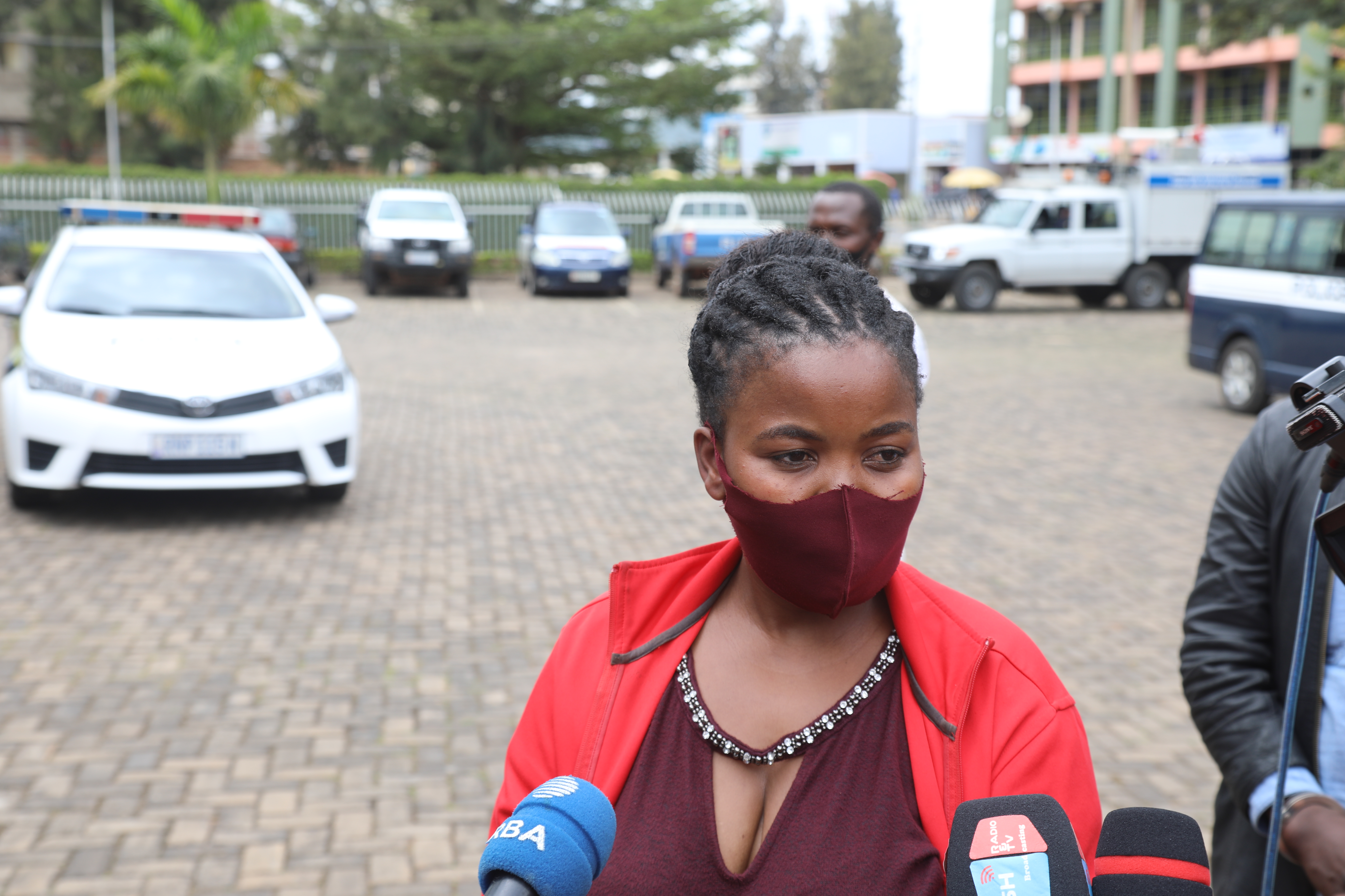 Mukantirenganya Delphine.