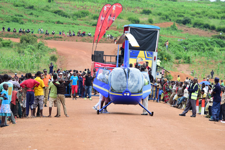 Iyi kajugujugu iri mu bishimisha abafana ba Rally