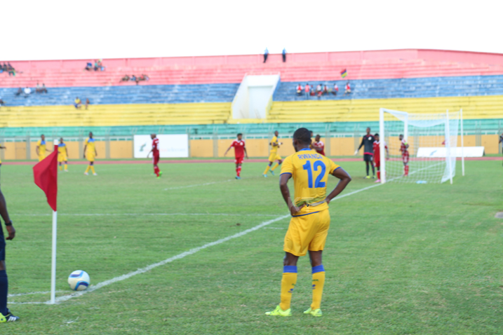 Bahatsindiwe kimwe ku busa