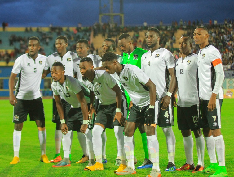 Abakinnyi APR Fc yari yabanje mu kibuga mu mukino ubanza