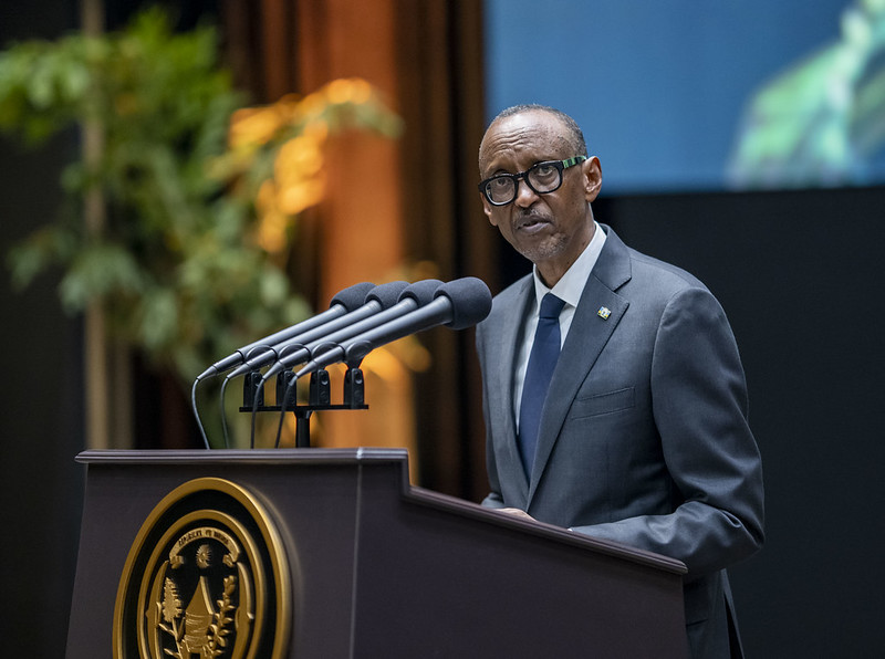 Perezida Kagame ageza ijambo ku bitabiriye umusangiro