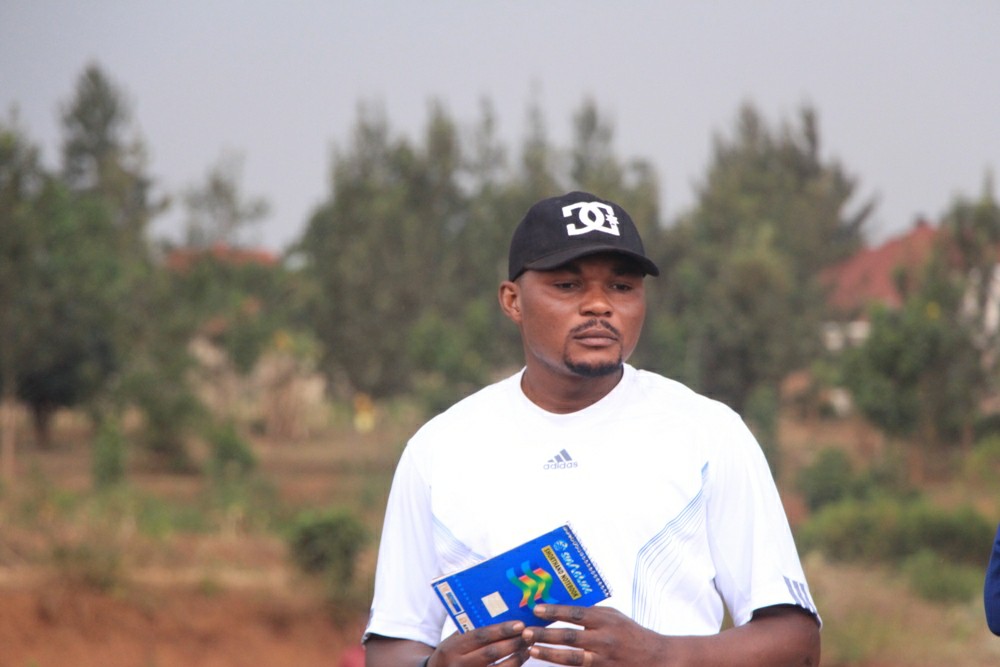 Lomami Marcel wari umutoza mukuru ubwo Gasogi United yakinaga icyiciro cya kabiri