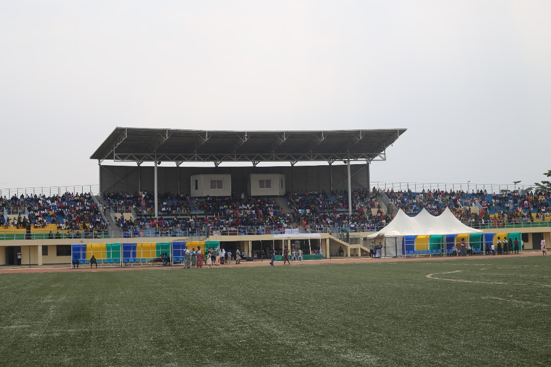 Bagejejweho ubutumwa bunyuranye burimo n