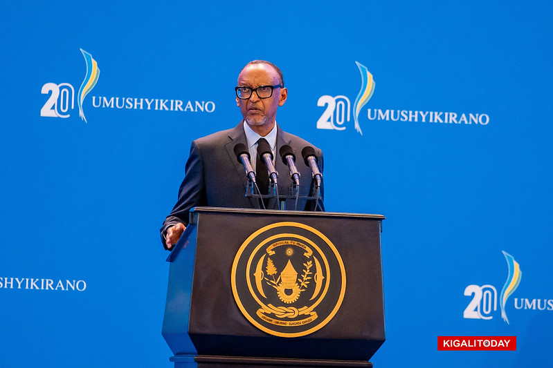 Perezida Kagame ni we wayoboye Inama y