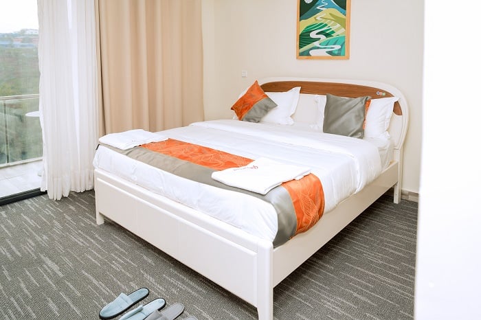 Kimwe mu byumba byo muri GLADS Apartment