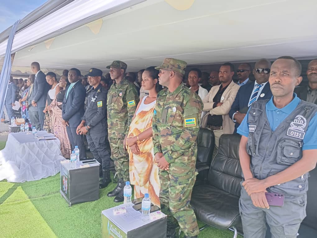 Abayobozi batandukanye bitabiriye iki gikorwa