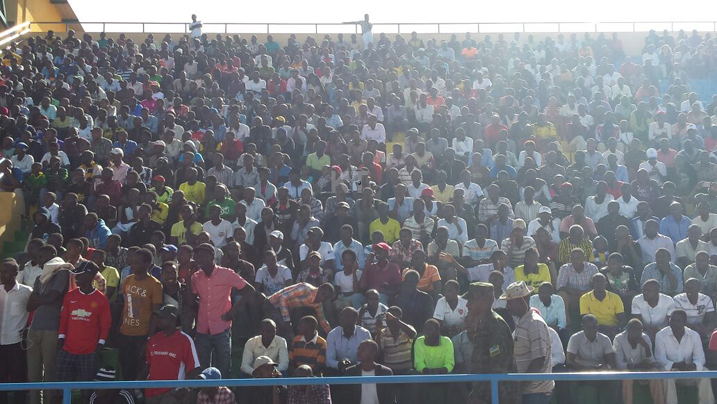 Stade yari yakubise yuzuye