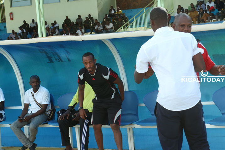 Ruremesha wa Etincelles asuhuzanya na Jimmy Mulisa