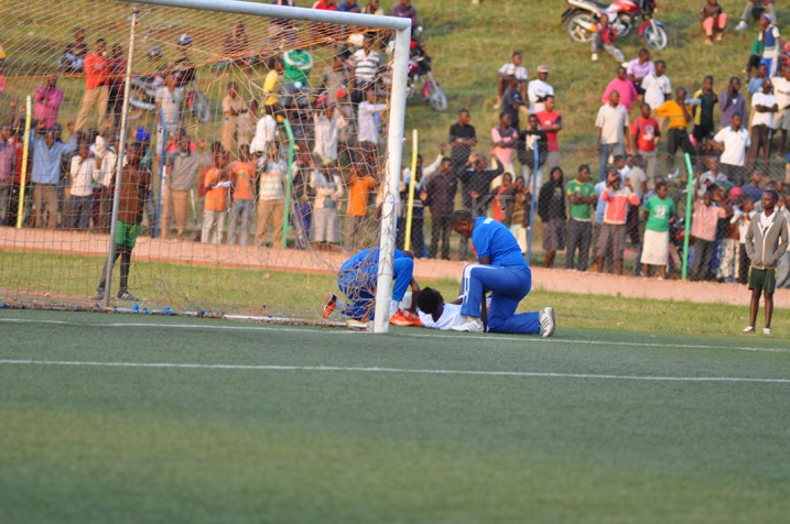 Kasirye yatsinze igitego ariko ababara ukuboko