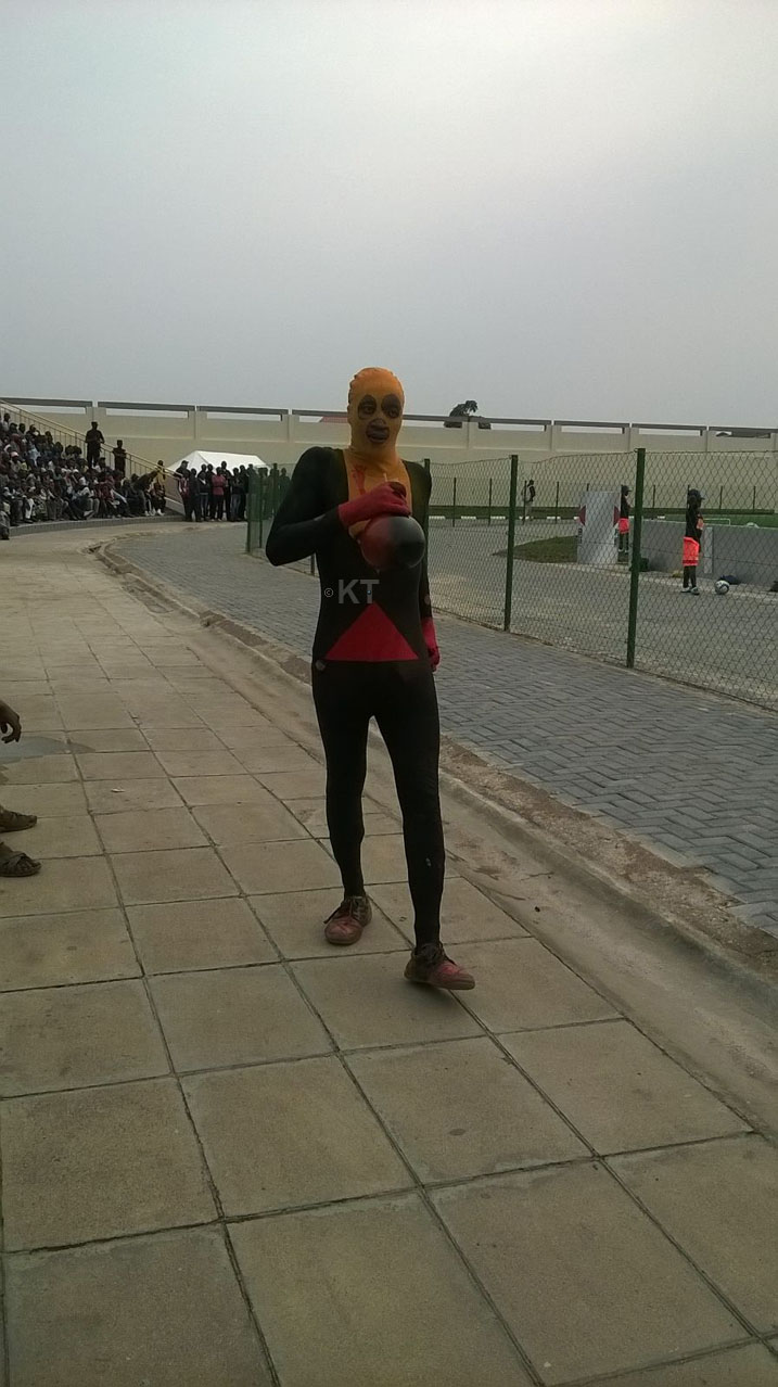 Uwo nawe yari gufana