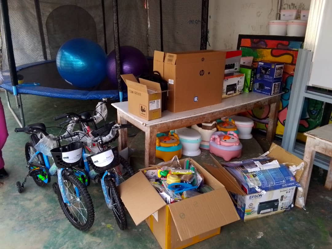 Ibikoresho byahawe iki kigo