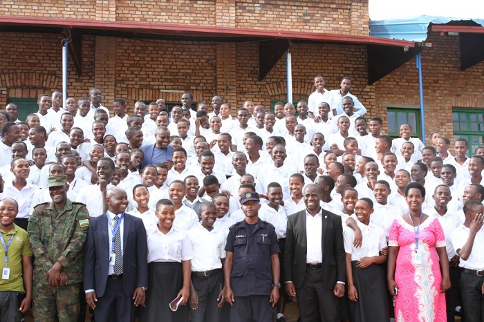 Bafashe ifoto y'urwibutso