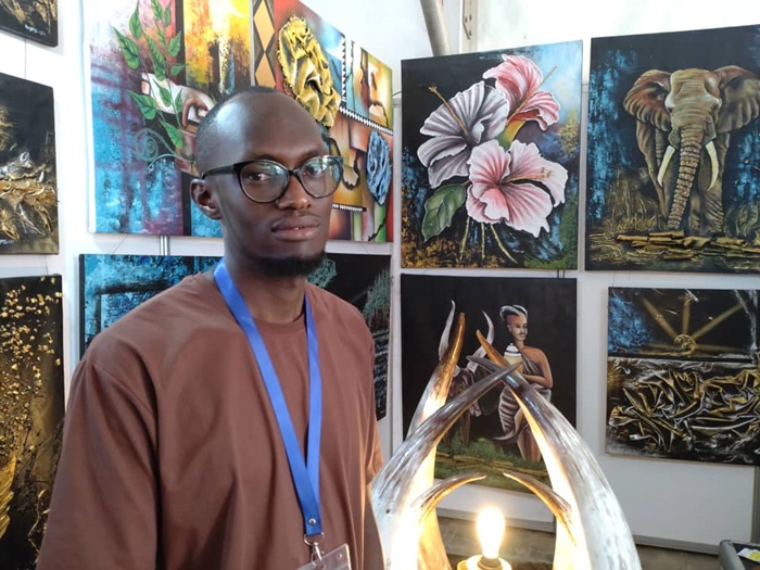 Cyiza Rogers avuga ko iminsi amaze yitabiriye Expo yungutse byinshi yakuye ku bantu bamusuye