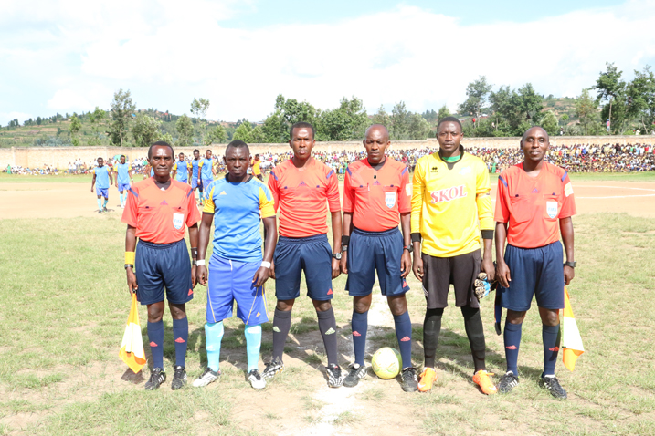 Mbere y'umukino ....