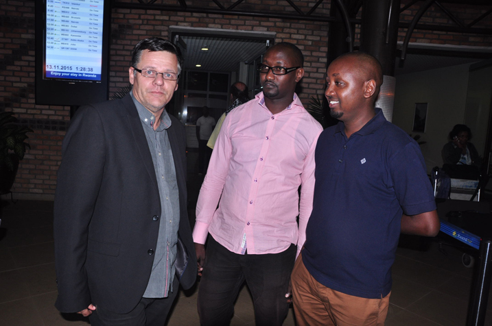 Yvan Jacky (umutoza),Gakwaya Olivier (Umunyamabanga mukuru) na Mugabo Valentin ushinzwe itangazamakuru muri Rayon Sports