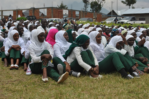 Ishuri ASIR ryashimwe ko abanyeshuri baryigamo 70% ni abakobwa.