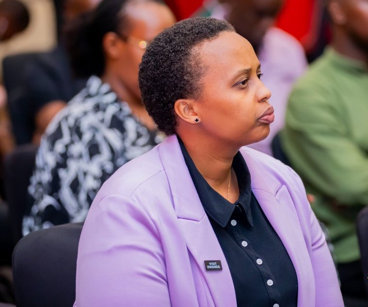 Umuyobozi w'Ishami ry'Ubukerarugendo no kubungabunga urusobe rw'ibinyabuzima muri RDB, Ariella Kageruka