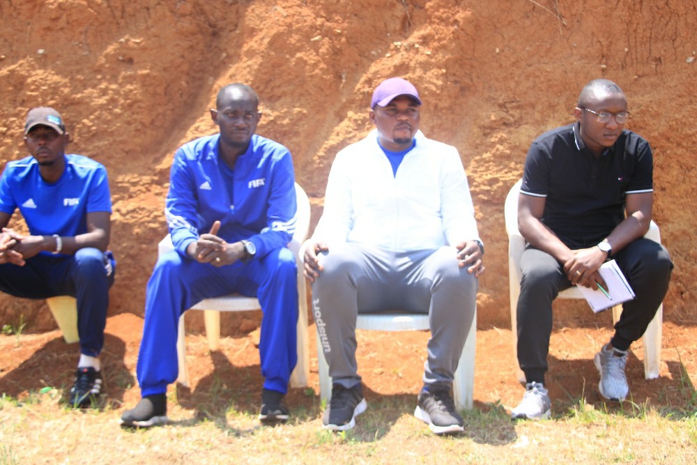 Aba batoza bombi bari bamaze iminsi bafatanya na Guy Bukasa gukoresha imyitozo