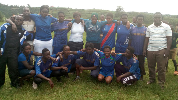 Ikipe y'abagore y'umurenge wa Munini (Yatwaye igikombe)