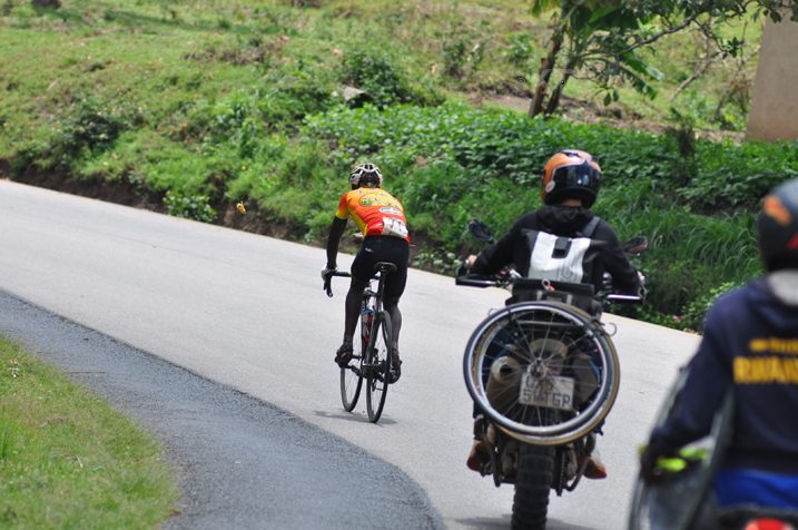 Nathan Bykusenge yakomeje kuyobora abandi kugera mu karere ka Nyanza