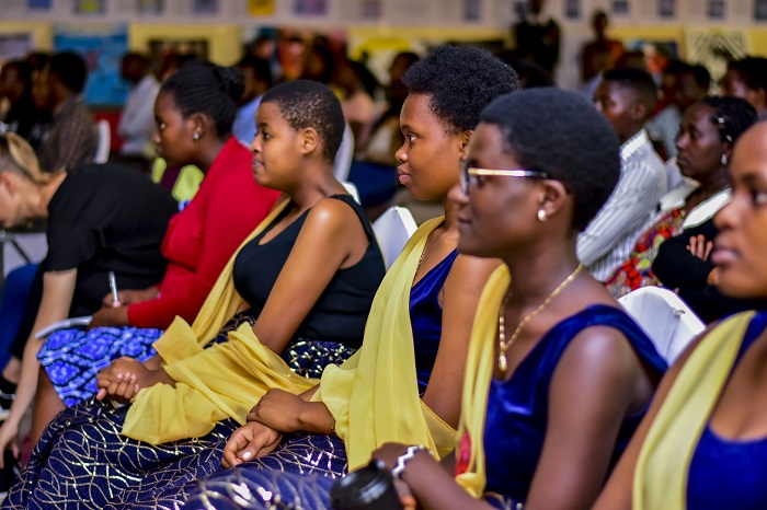 Bavuga ko mu rubyiruko hari benshi bugarijwe n'ibibazo by'ubuzima bwo mu mutwe 