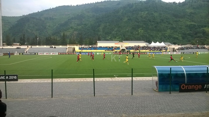 Uganda yinaniwe imbere ya ZImbabwe n