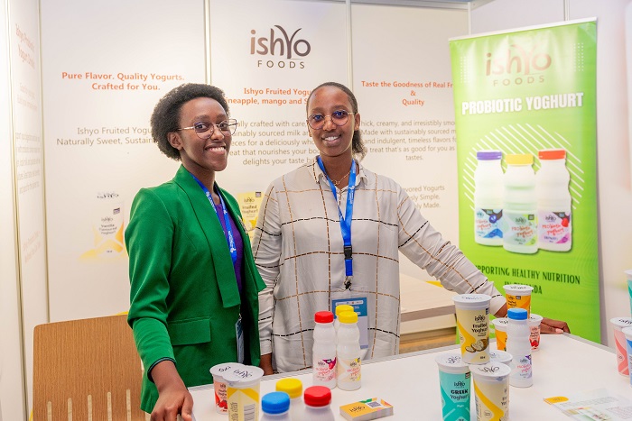 Benshi bitabiriye kumurika ibikorwa byabo bikomoka ku mata