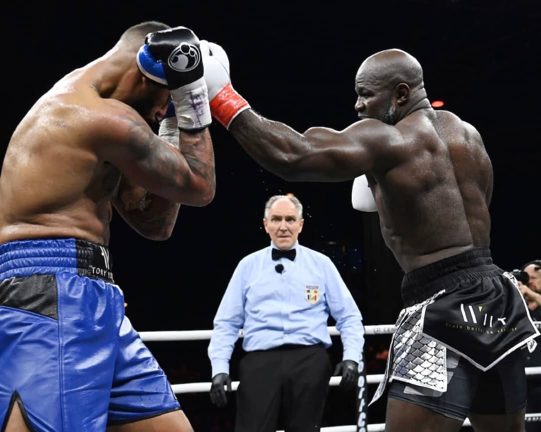 Carlos Takam yabaye umukinnyi ukomeye ku isi muri uyu mukino