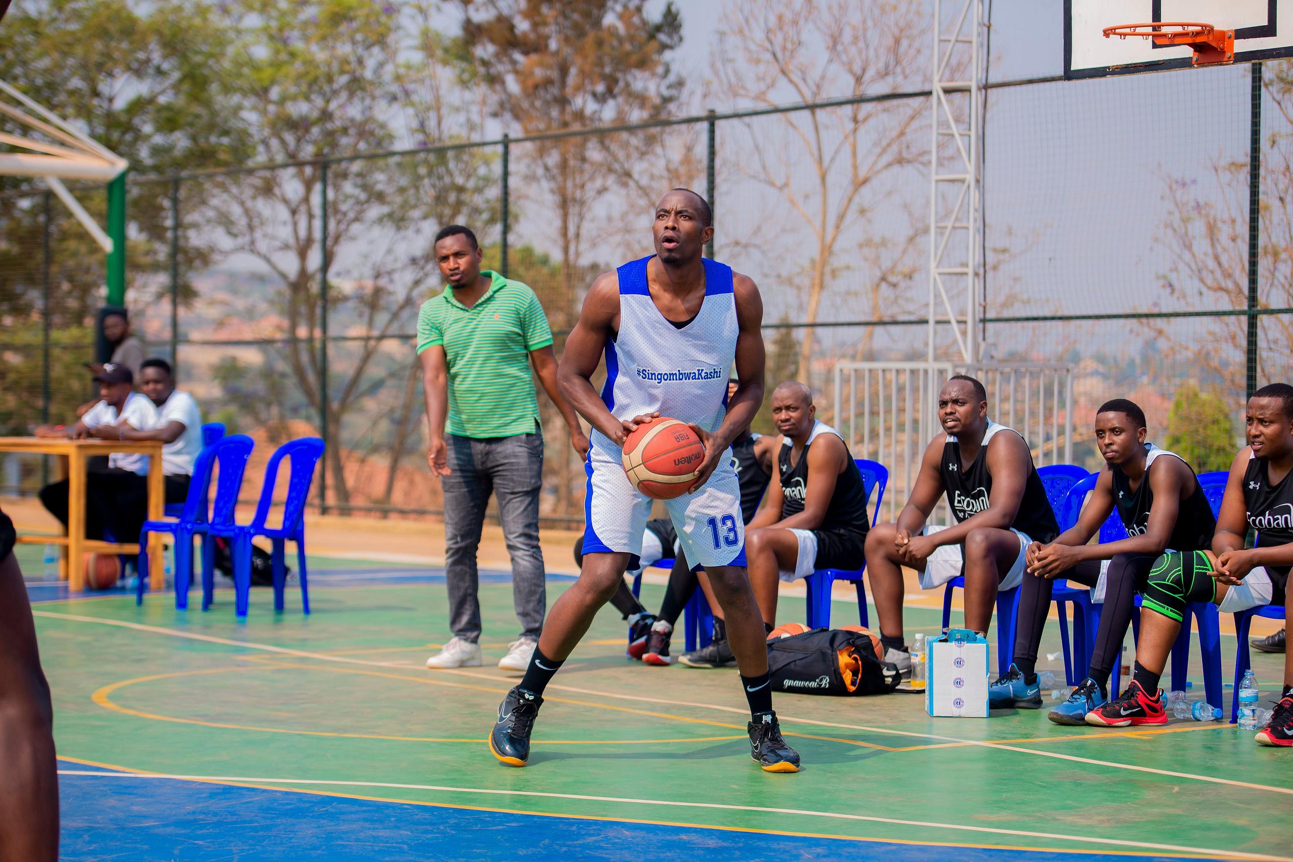 Cyishatse Herve usanzwe ukinira REG Basketball ni umukinnyi ngenderwaho wa BK