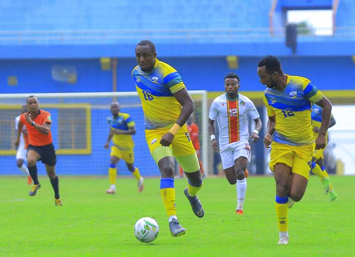 Sugira Ernest ntakina umukino wa Uganda