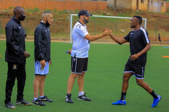 Abatoza baha ikaze Tuyisenge Jacques