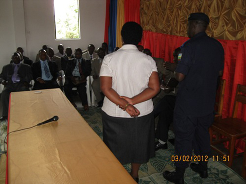 Ubuyobozi busaba abatavuga rumwe n'ubuyobozi bw'itorero kwihangana ikibazo kikazakemurwa