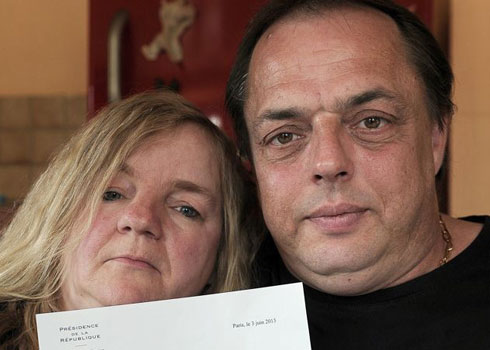 Aba bantu bandikiye perezida Hollande w