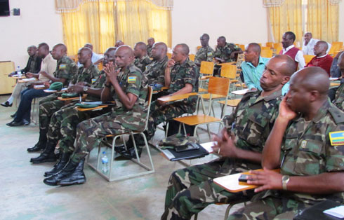 Aba banyeshuri bashimangiye ko bungutse byinshi mu rugendo shuri bagiriye mu turere twa Musanze na Gakenke.